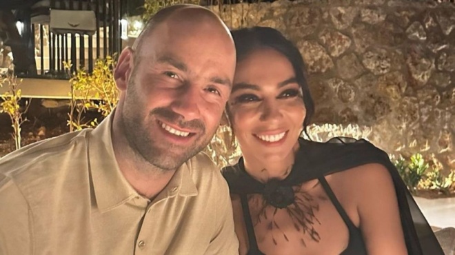 μακριά-μαλλιά-τέλος-η-ολυμπία-χοψονίδ-197018