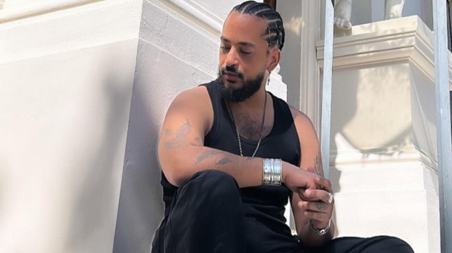 τον-κοιτούσε-όλη-η-μύκονος-ο-slimane-βγήκε-βό-199919