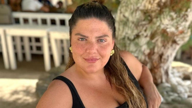 η-δανάη-μπάρκα-φόρεσε-το-απόλυτο-σορτς-204011