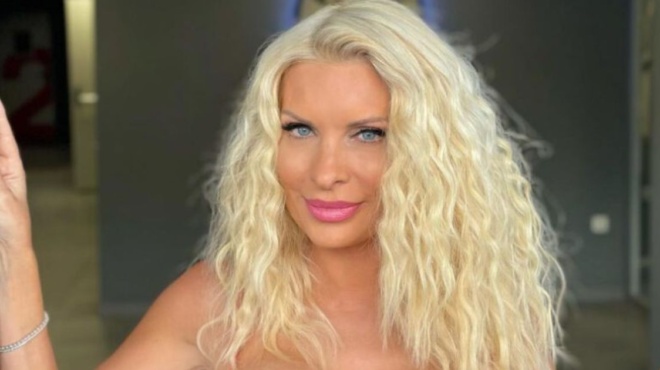 ελένη-μενεγάκη-οι-νέες-αρετουσάριστε-208353