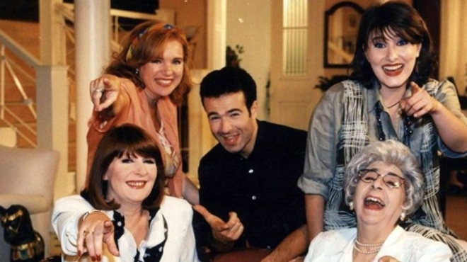 η-ντόλτσε-βίτα-επιστρέφει-απόψε-στο-mega-τ-204664