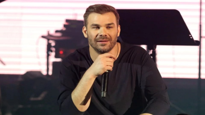 γυμνασμένος-ένας-κούκλος-ο-γιώργος-σα-208587