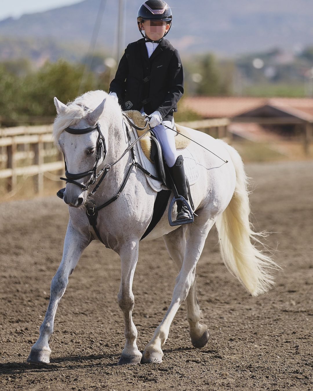 Αντώνης Ρέμος