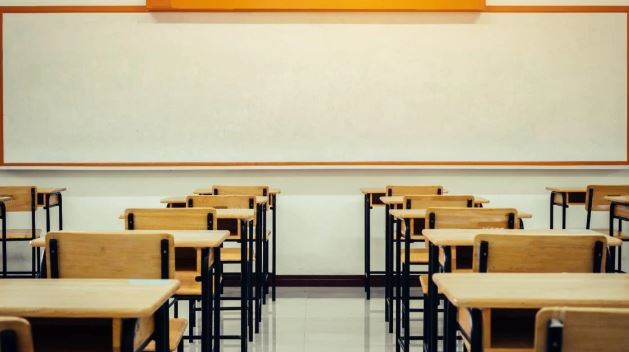 έπρεπε-να-γίνει-μπαίνει-νέο-μάθημα-στα-232101