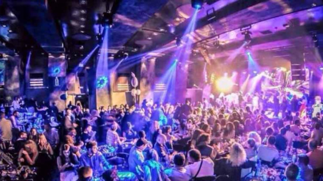 βουλιαγμένης-άνοιξε-ξανά-το-κλαμπ-όπο-232169