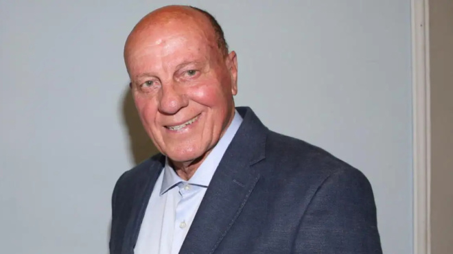 πέθανε-ο-μίμης-δομάζος-237344