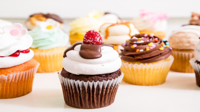 γιορτάζει-η-μισή-ελλάδα-μεγάλη-γιορτή-239479