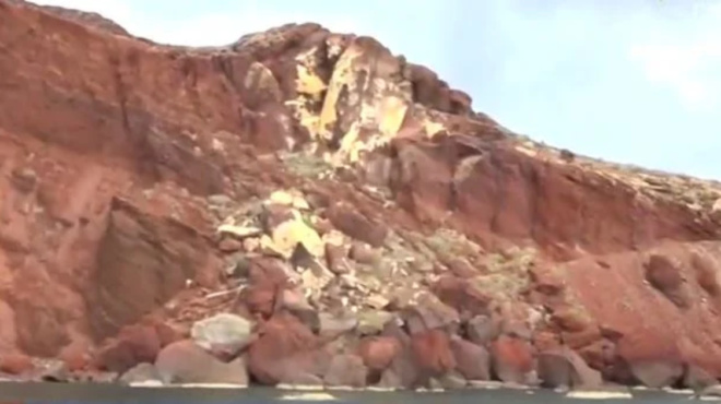 σαντορίνη-κατολίσθηση-στην-διάσημη-κ-238960