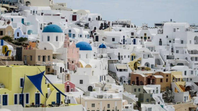 σαντορίνη-η-πρώτη-σύλληψη-για-πλιάτσι-239027