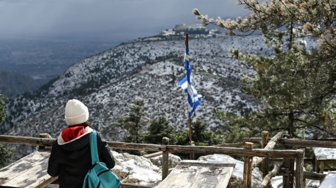δείτε-πού-χιονίζει-τώρα-live-εικόνα-ποιο-240453