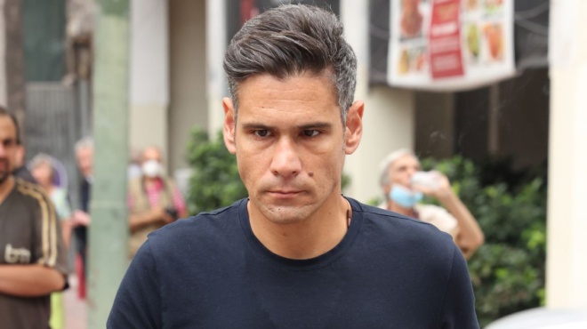 ξέσπασμα-ουγγαρέζου-στο-twitter-θα-βγάλω-τι-244378