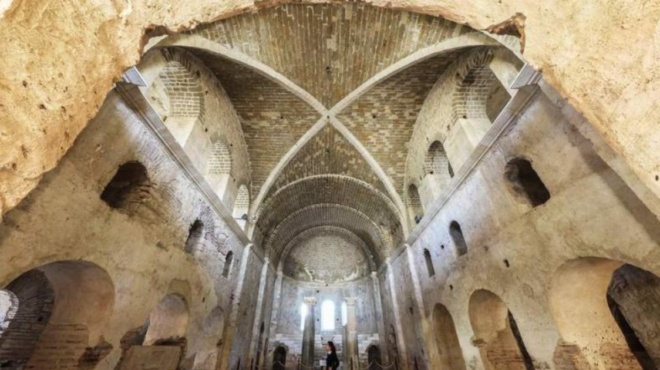 τουρκία-ούτε-ιερό-ούτε-όσιο-διευθύντ-243175