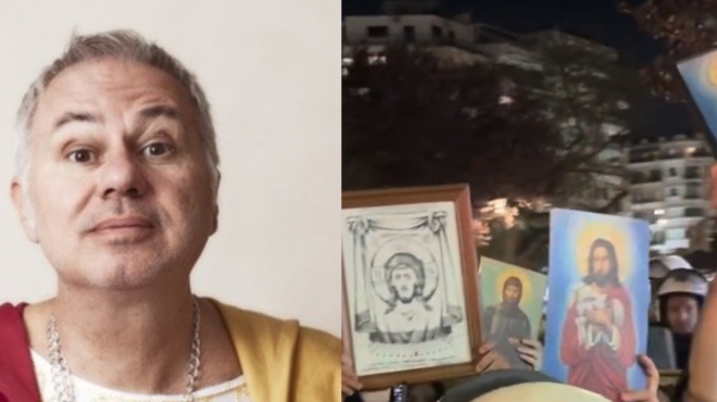 χαμός-έξω-από-το-θέατρο-που-έδινε-παράσ-243241