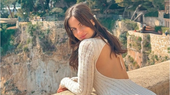 η-σοφία-φυρού-δημοσίευσε-φωτό-με-μπικί-248765