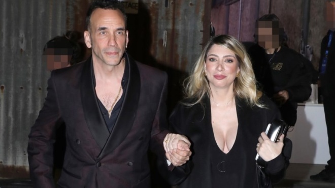 σε-πελάγη-ευτυχίας-ο-πάνος-μουζουράκη-249069