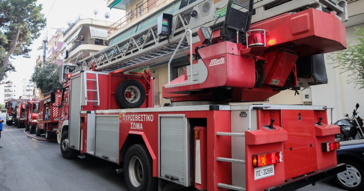 Pyrosvestiki Συναγερμός στην Πυροσβεστική για την φωτιά στο Γαλάτσι | iPliroforia.gr