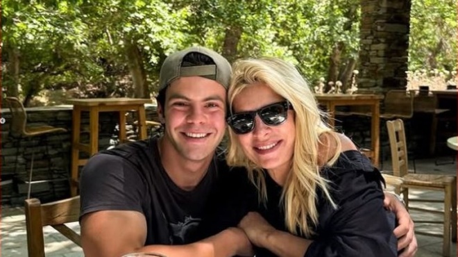 πατά-γερά-στα-πόδια-του-ο-άγγελος-λάτσι-251837