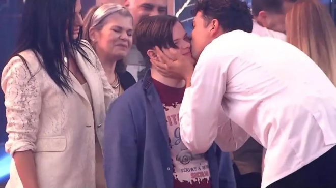 masterchef-τελικός-η-συγκινητική-αγκαλιά-του-252939