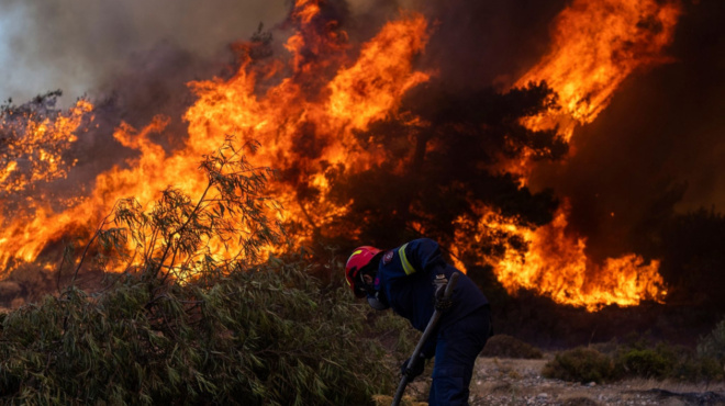 έκτακτο-μεγάλη-πυρκαγιά-τώρα-στη-μ-255780