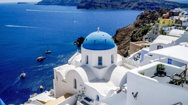 έξαλλοι-οι-τουρίστες-με-ελληνικό-νησί-255560