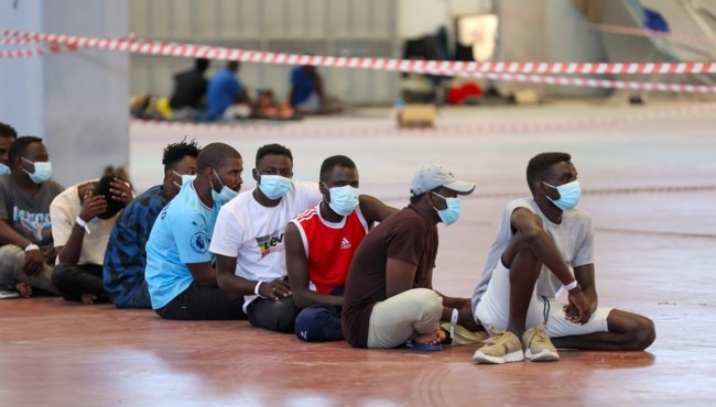 οι-λιμενικοί-της-κρήτης-εκπέμπουν-sos-ε-254552