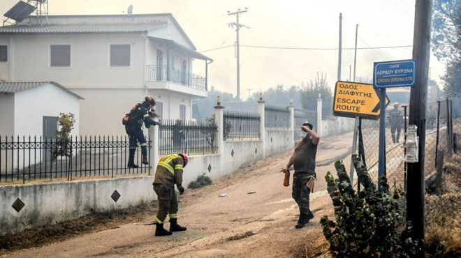 πύρινος-εφιάλτης-καίγονται-σπίτια-τω-257523