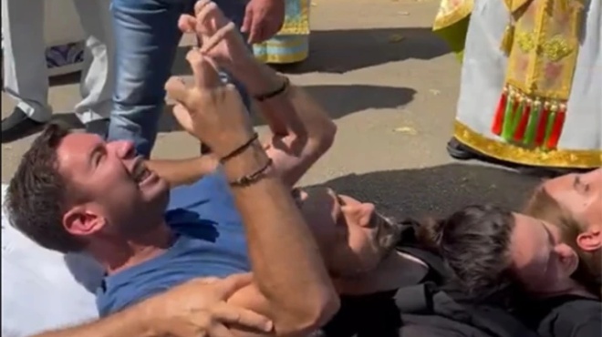 λιτανεία-στην-κεφαλονιά-δαιμονισμέ-258145