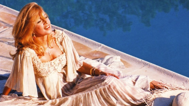 πωλείται-το-σπίτι-της-αλίκης-βουγιουκ-256805