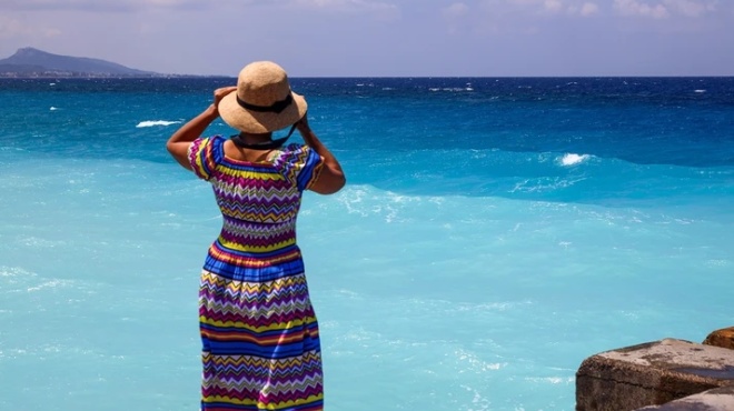 όλοι-την-ψάχνουν-γυναίκα-κάνει-τις-δια-258614