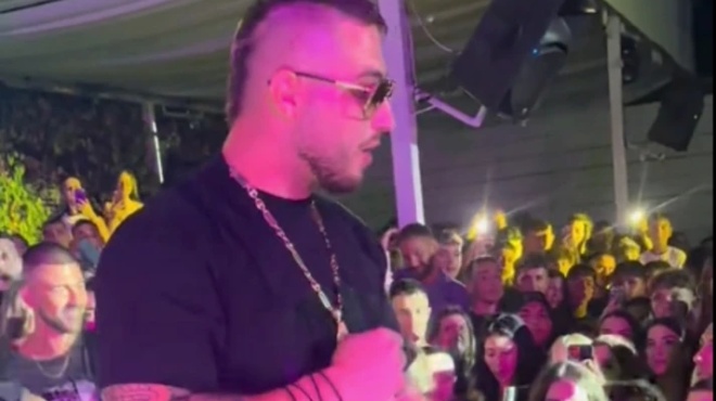 μην-ξαναπιείς-μπροστά-μου-τράπερ-257857