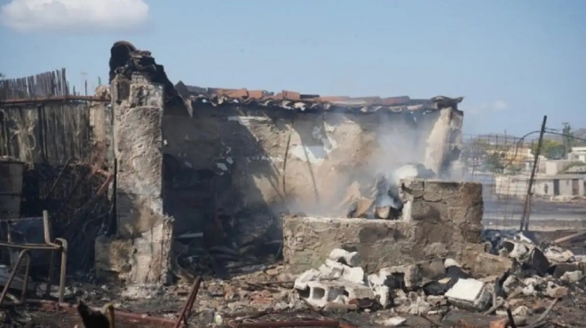 θλίψη-για-τον-νεκρό-στην-φωτιά-της-κερα-257203