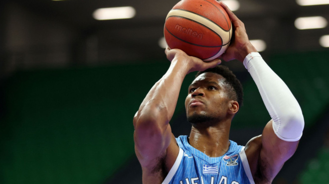 γιάννης-αντετοκούνμπο-h-fiba-αποθεώνει-το-260988