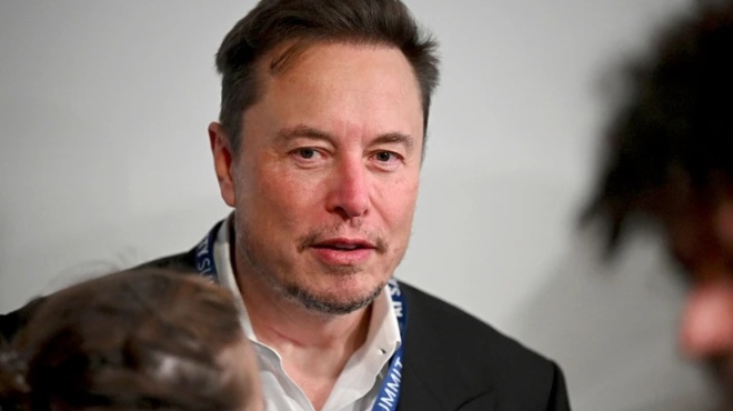 η-ελλάδα-πεθαίνει-το-δραματικό-tweet-του-259558