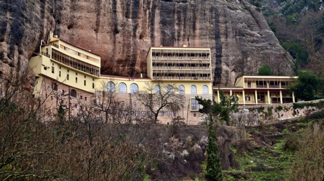 συνέλαβαν-τον-ηγούμενο-της-μονής-μεγά-260099